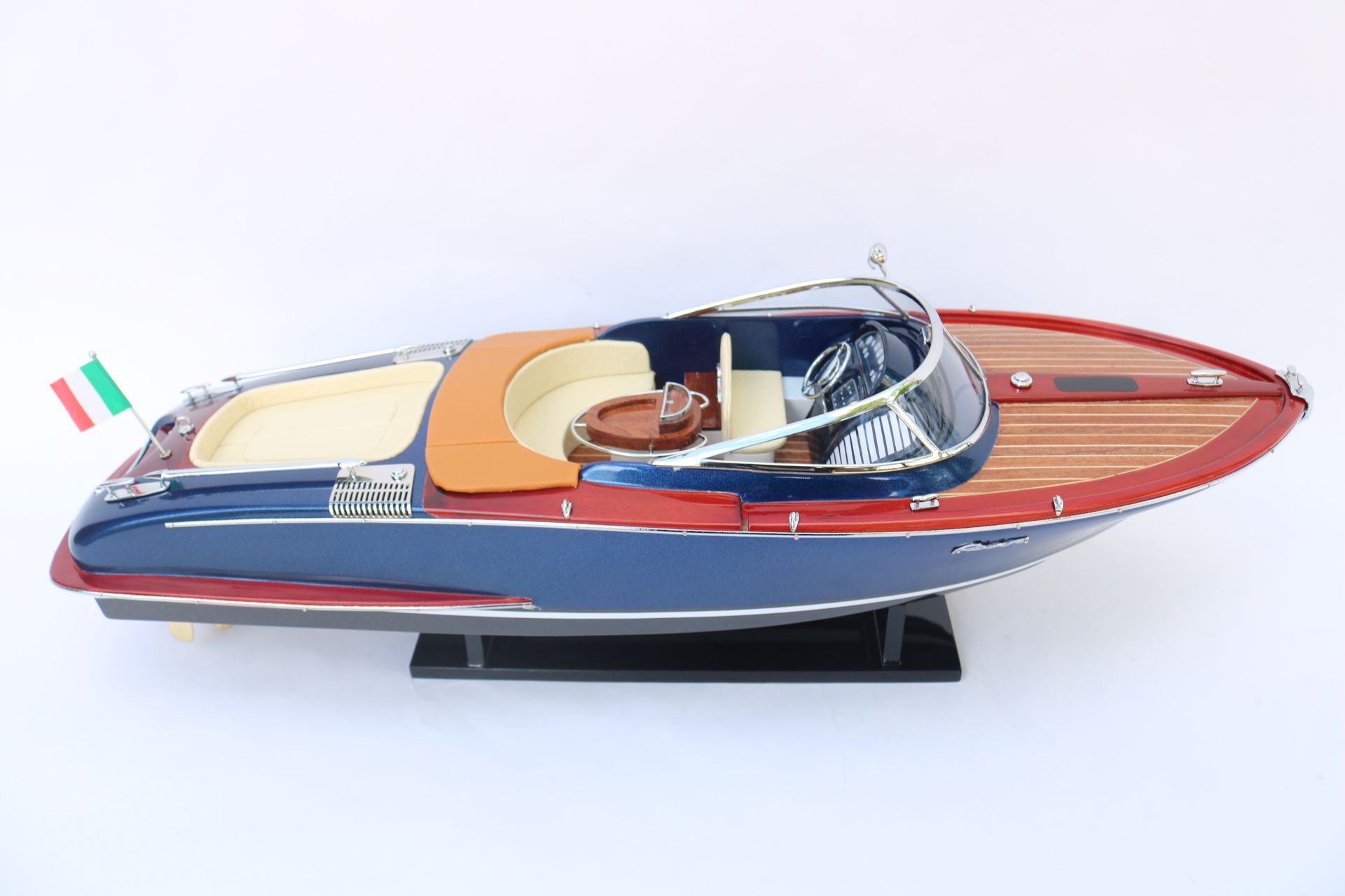 RIVA AQUARIVA GUCCI DARK BLUE 67 - 24"