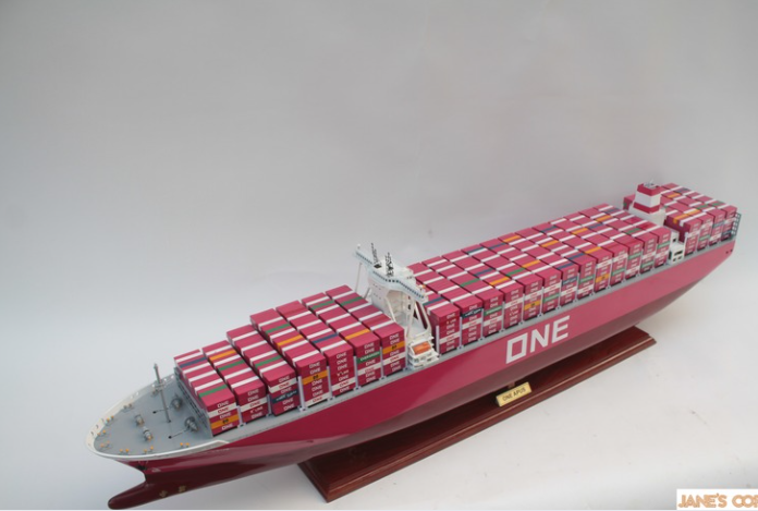 ONE APUS container ship model - Copy