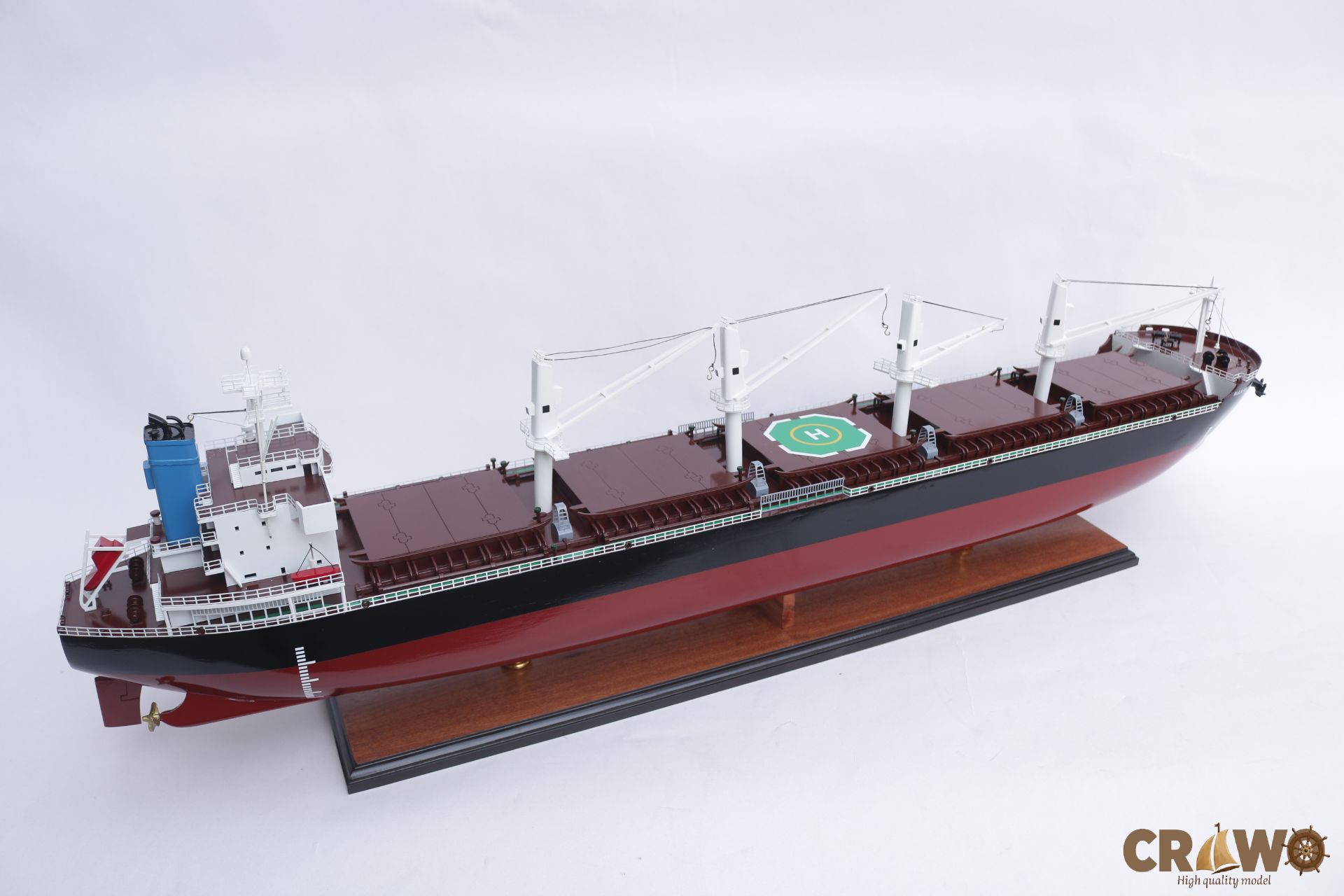 BULK AMERICAS CARGO SHIP MODEL 39.4"