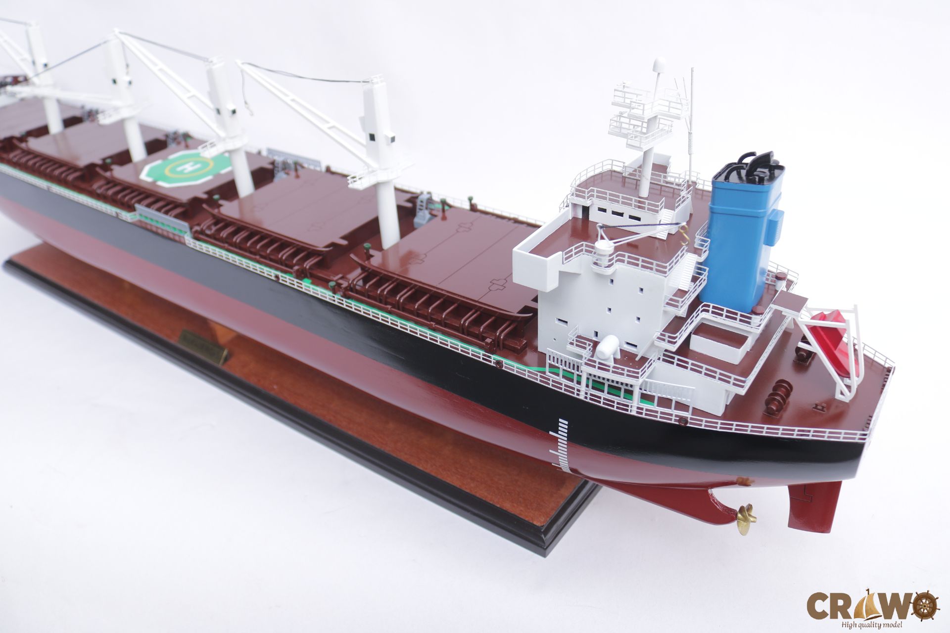 BULK AMERICAS CARGO SHIP MODEL 39.4"