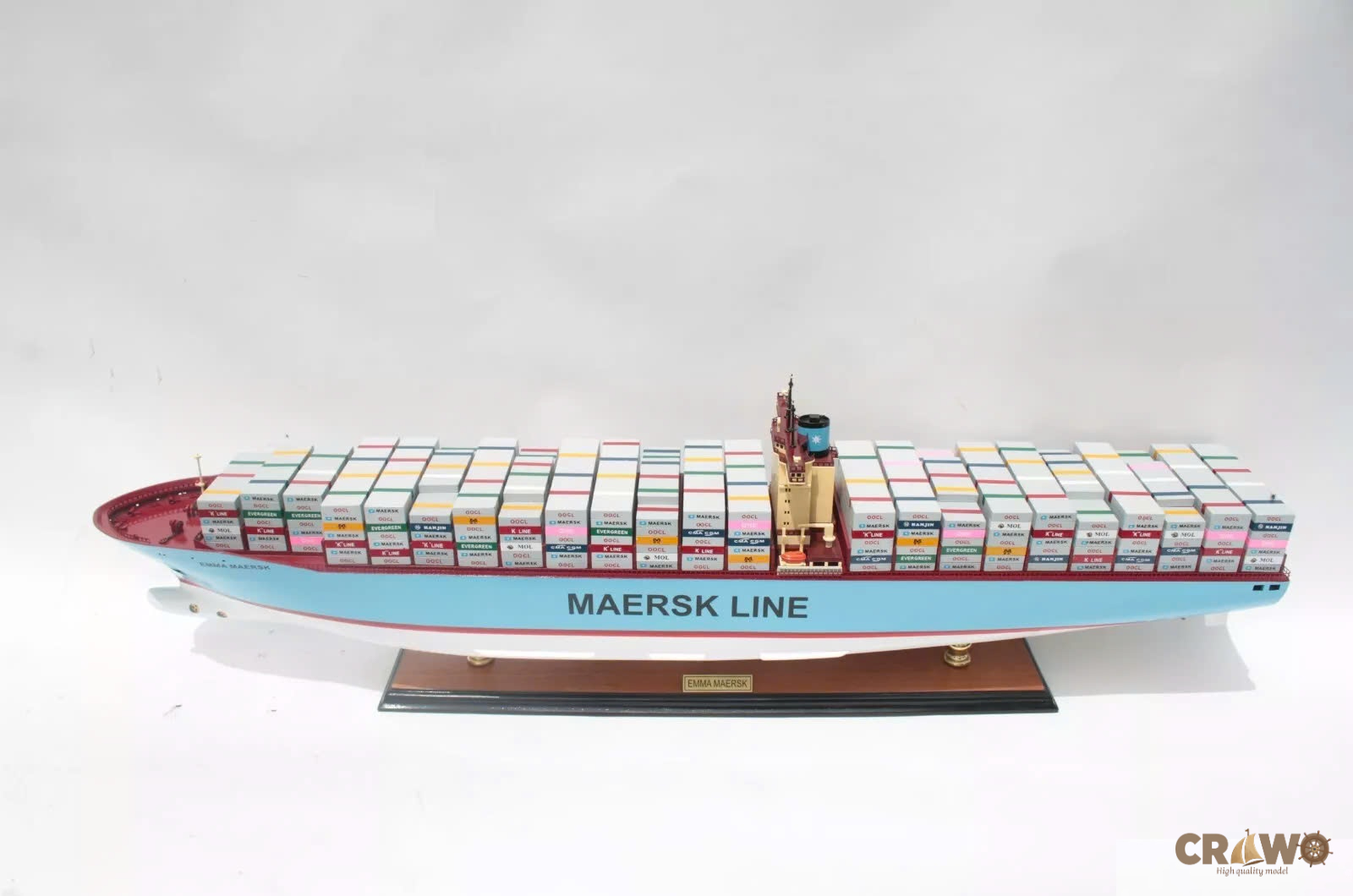 EMMA MAERSK CONTAINER SHIP MODEL 35"
