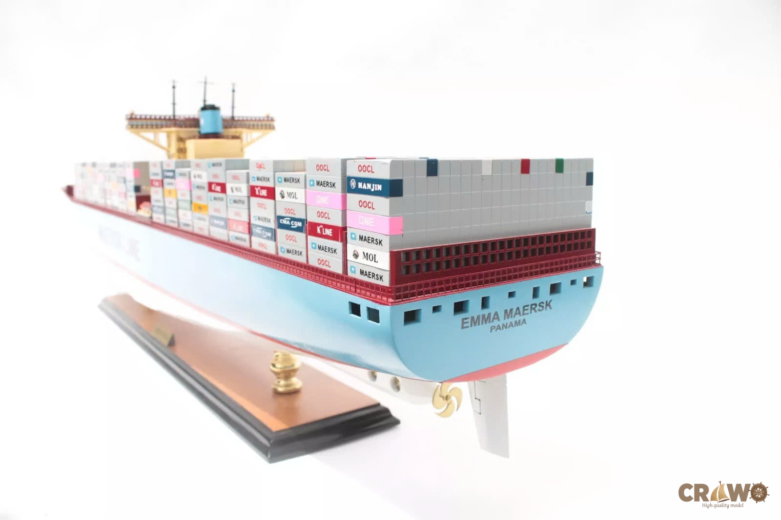 EMMA MAERSK CONTAINER SHIP MODEL 35"