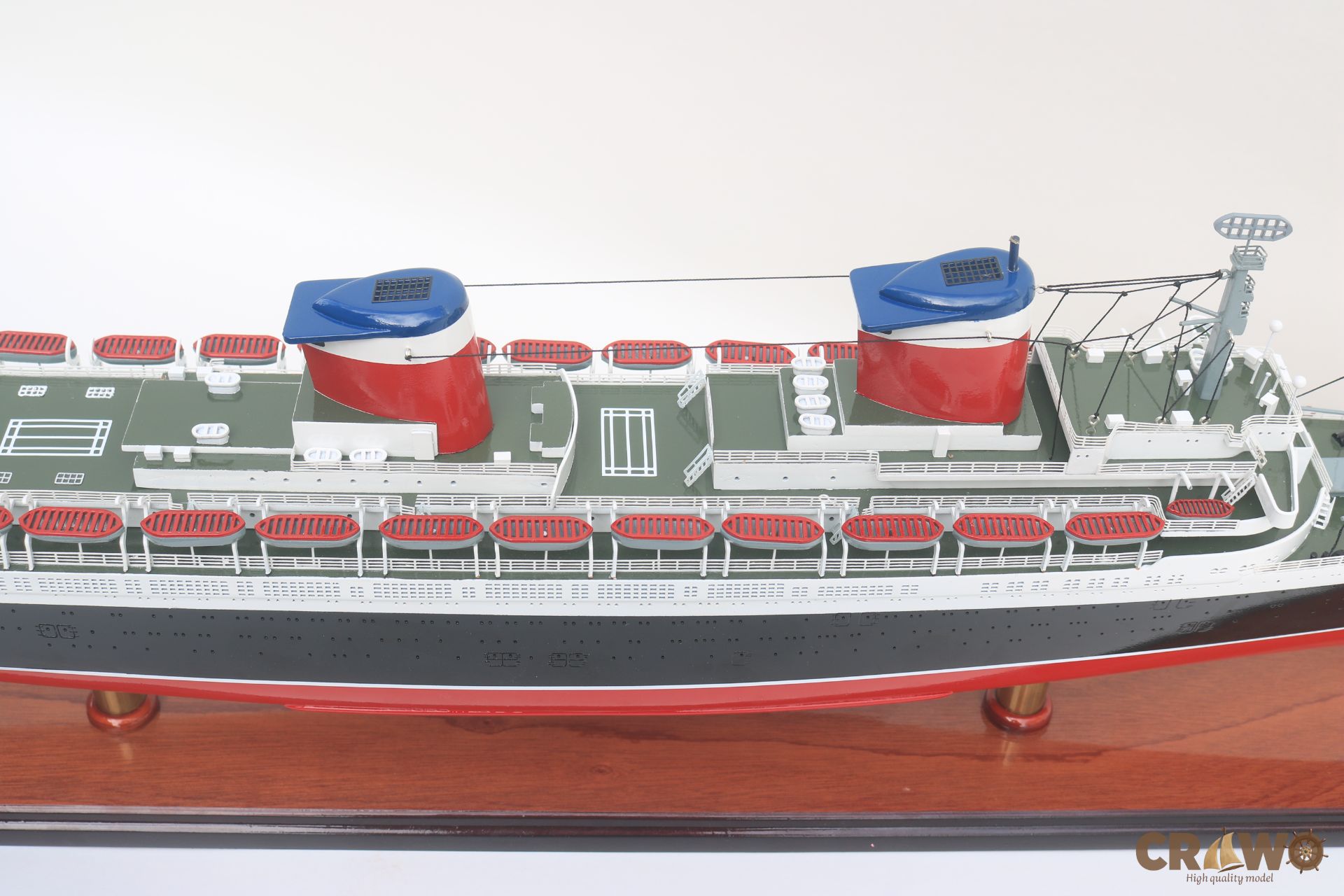 SS UNITED STATE CRUISE SHIP MODEL 35"